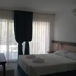 ホテル Uzum Tatil Evi