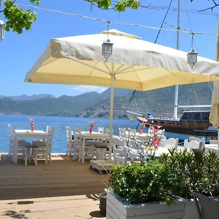 Uzum Tatil Evi ホテル