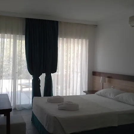 Szálloda Uzum Tatil Evi