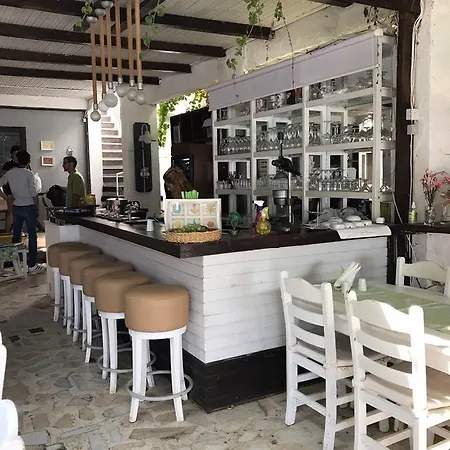 Uzum Tatil Evi 3* Selimiye