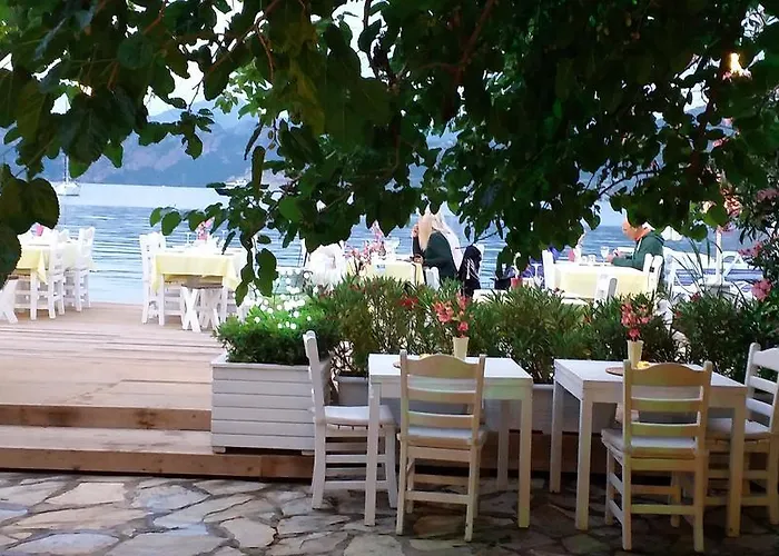 Uzum Tatil Evi Ξενοδοχείο 3*