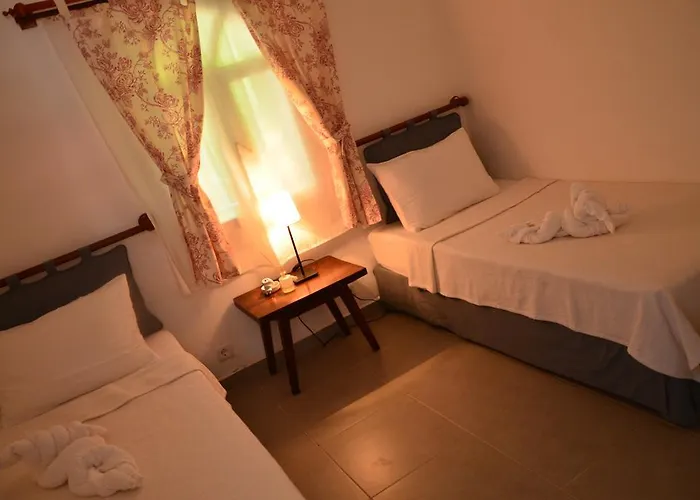 Ξενοδοχείο Uzum Tatil Evi Σελιμιγιέ