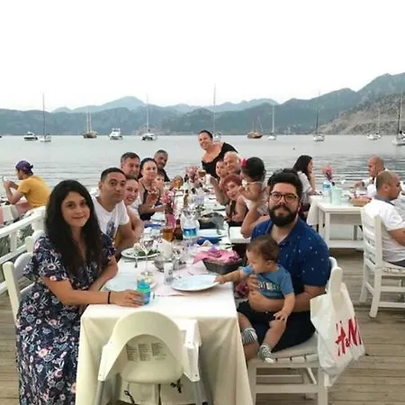 Hotell Uzum Tatil Evi