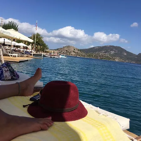 Uzum Tatil Evi 3*