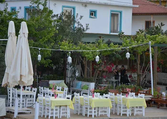 Hotell Uzum Tatil Evi