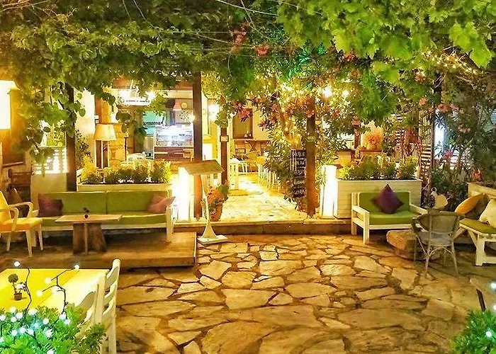 Uzum Tatil Evi Hotell 3*